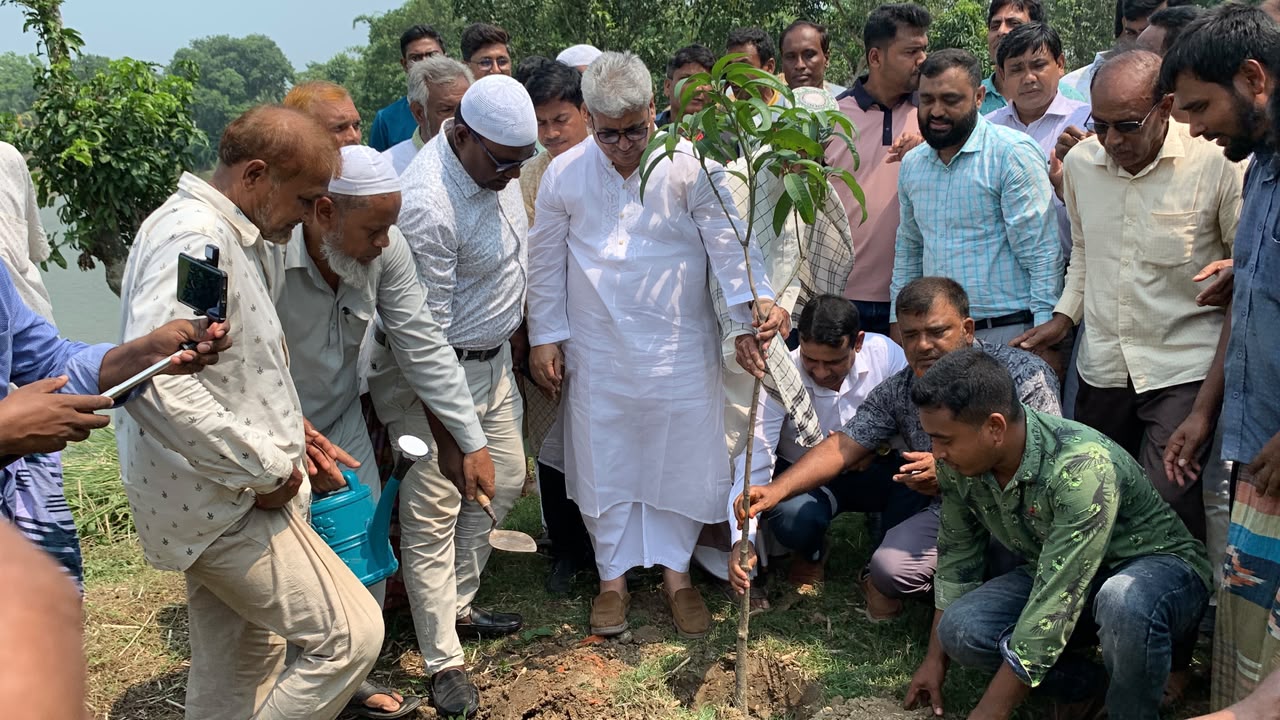 গণঅভ্যুত্থানের ঐক্যবদ্ধ শক্তি বিভাজন করা যাবে না: এমপি মিলন